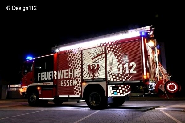 Klar, wieso nicht. 
Finde es cool, wenn jede Stadt unterschiedliche Designs hat 😊
So die Feuerwehr Essen: