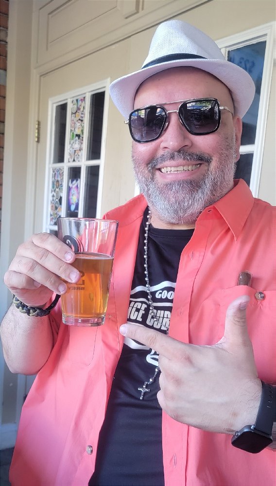 Sunday Funday Shenanigans 🌞😎😁🍻🥃🎶💯