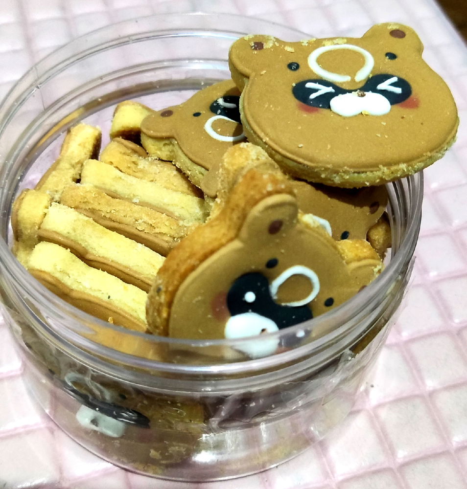 Cookiescookiescookiescookies