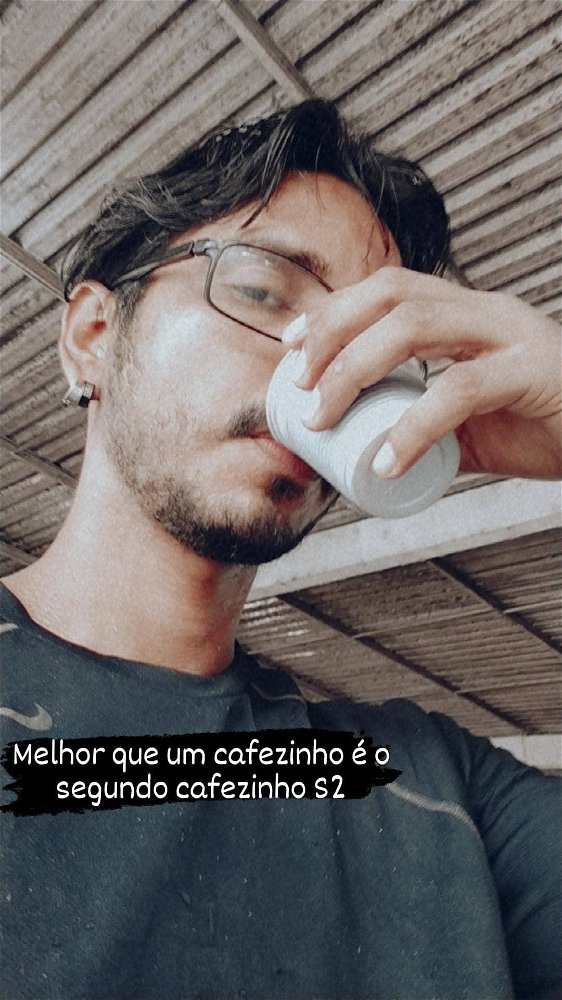 Café sem açúcar é um passo pra psicopatia ....