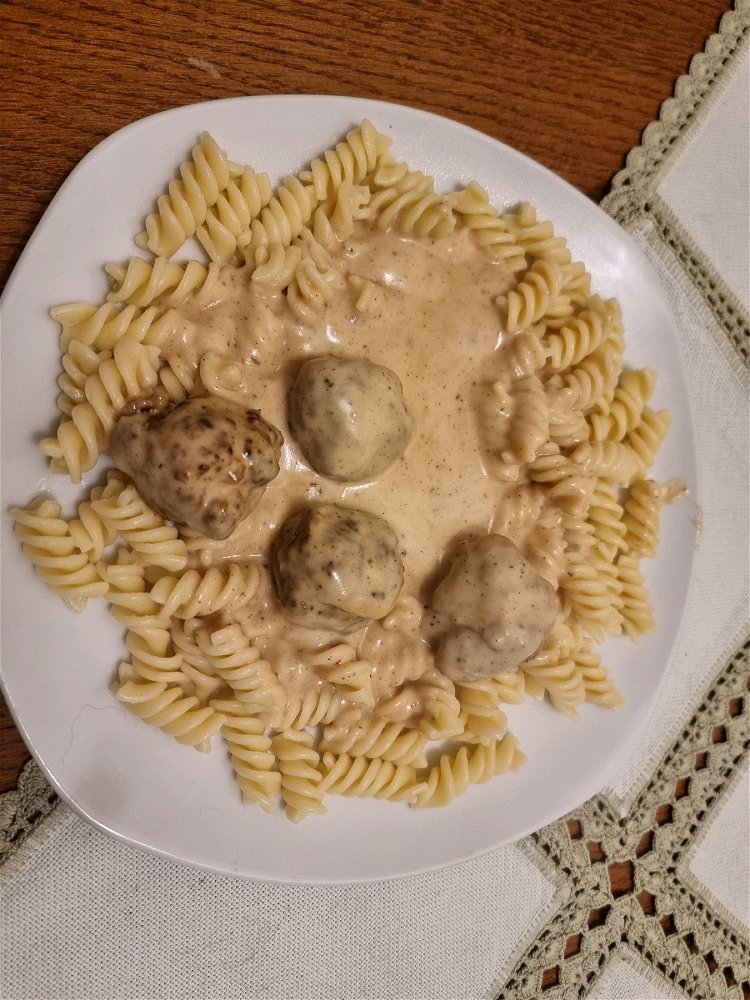 Köttbullar