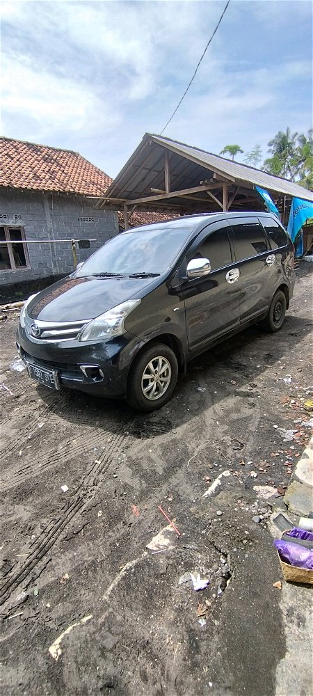 Sejelek apapun kmu tetap aku rawat..