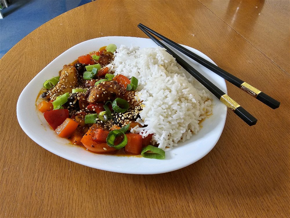 Chicken Curry süß sauer jemand? 🍛