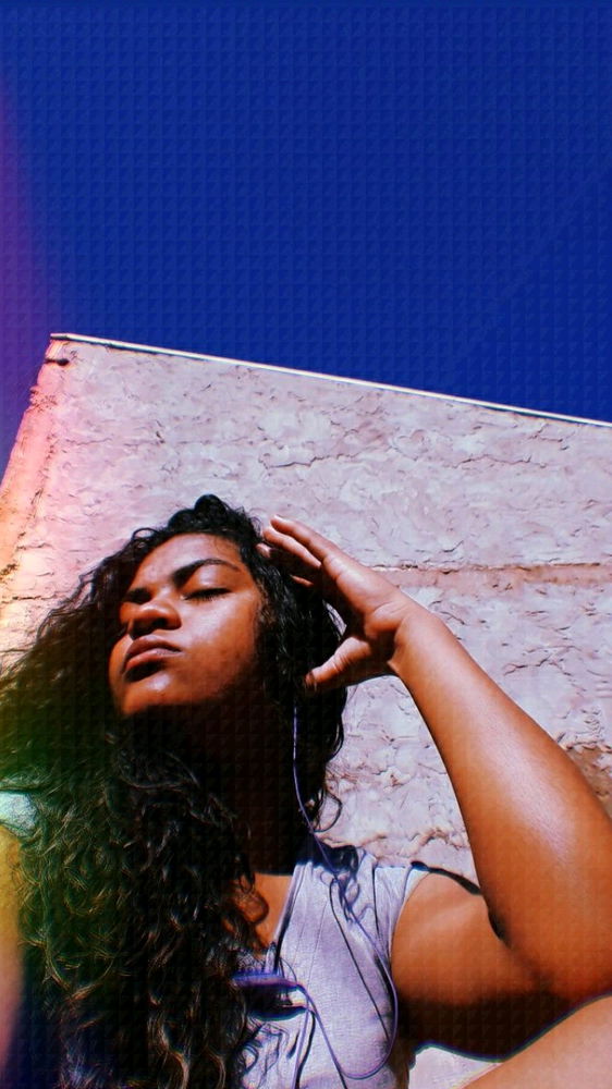 A música exprime a mais alta filosofia numa linguagem que a razão não compreende.🎵🎶💕