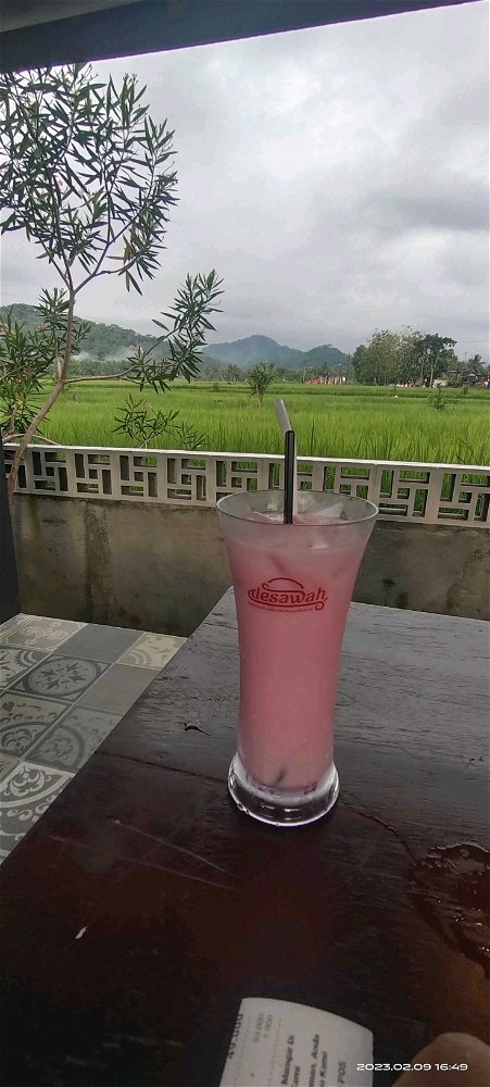 Nongkrong sejenak...