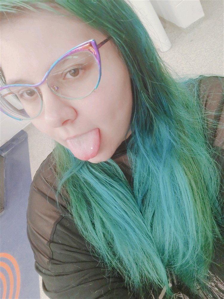 Good morning ! 💖 im tired but gotta work right!!