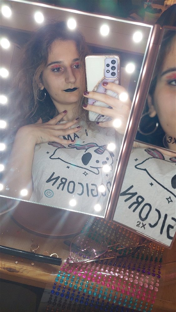 My first time trying to do graphic eyeliner