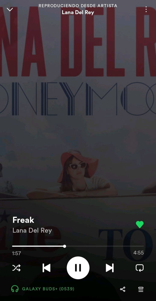 Bueno aun no aparece el sueño así que .... 🎧🎶