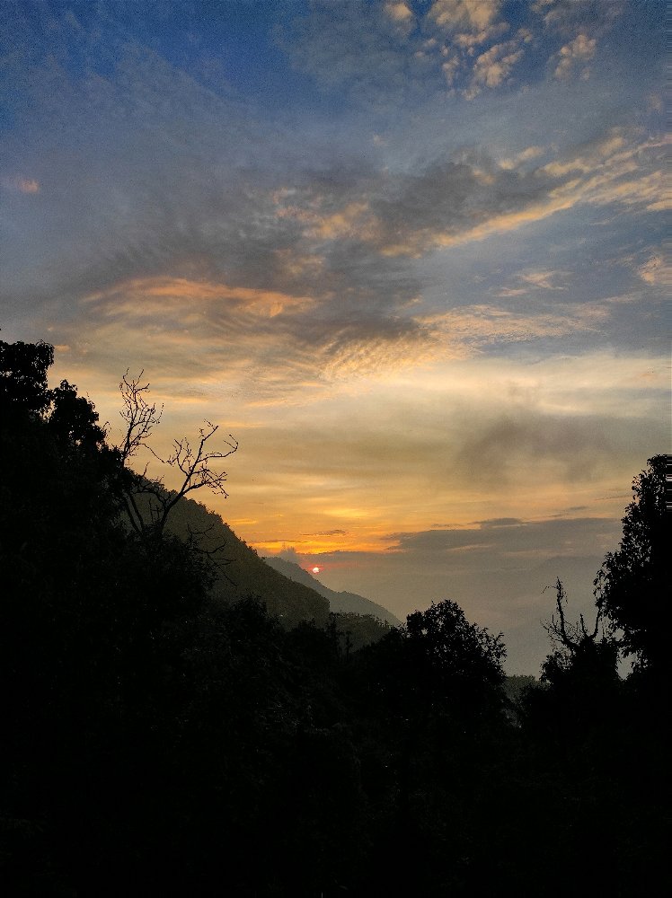 In Mussoorie.... How you like the view 🤩