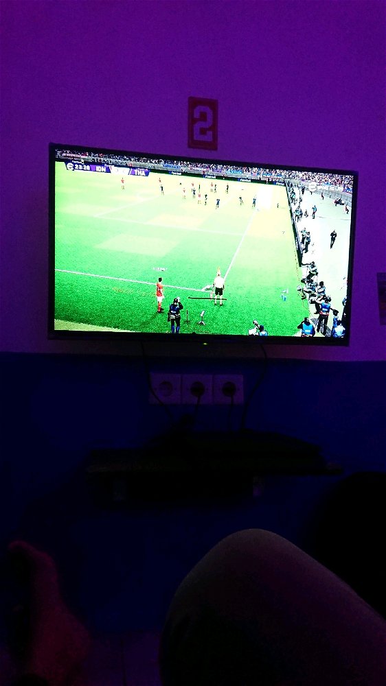 Play PES