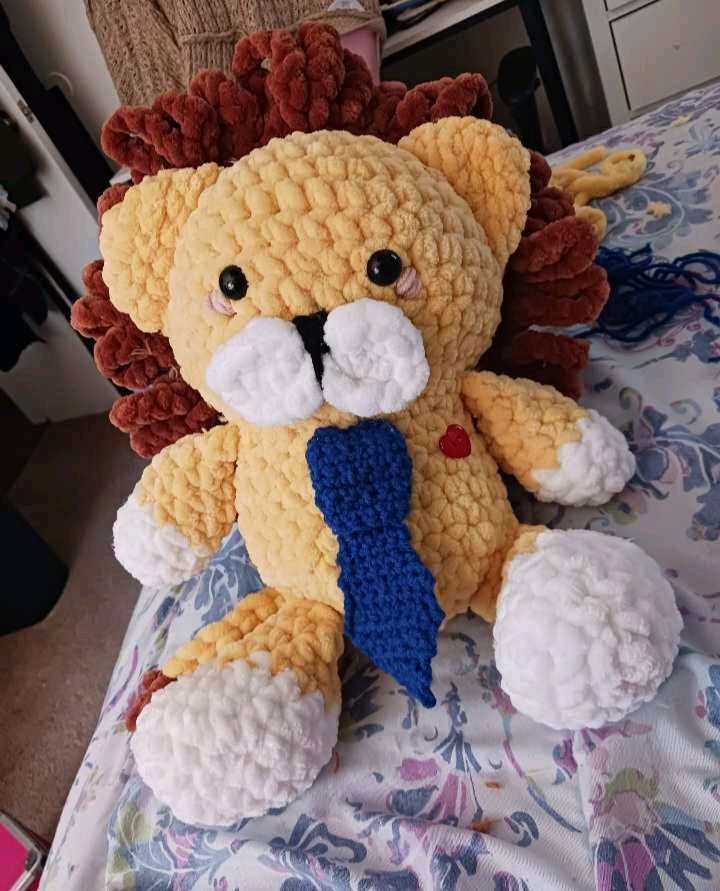 Lion plush 🦁