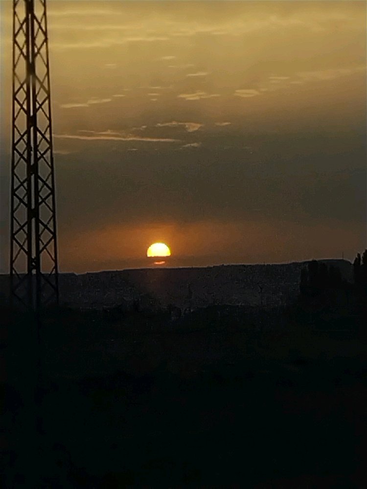Hoy el sol se escondió