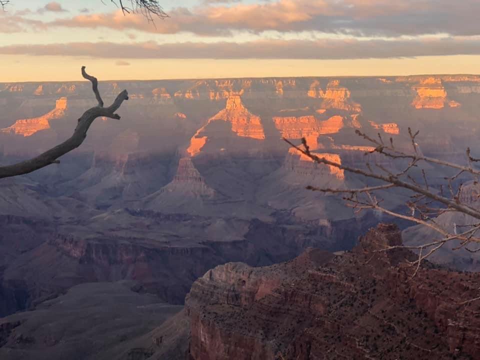 I went to the Grand Canyon and it was beautiful ☺️🌵🏜️