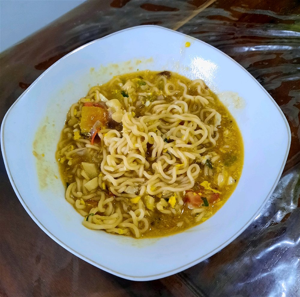 Instant noodles for breakfast