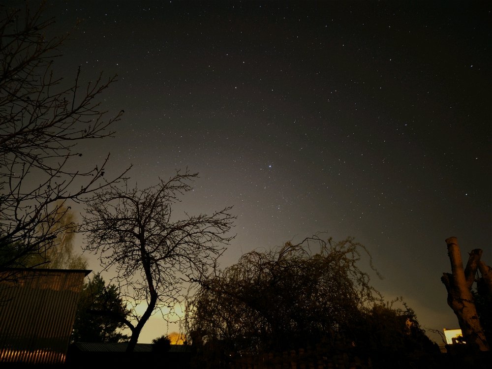 Zdjęcie nocnego nieba Samsung S22