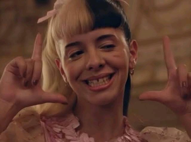 A quien más le gusta Melanie Martínez ?