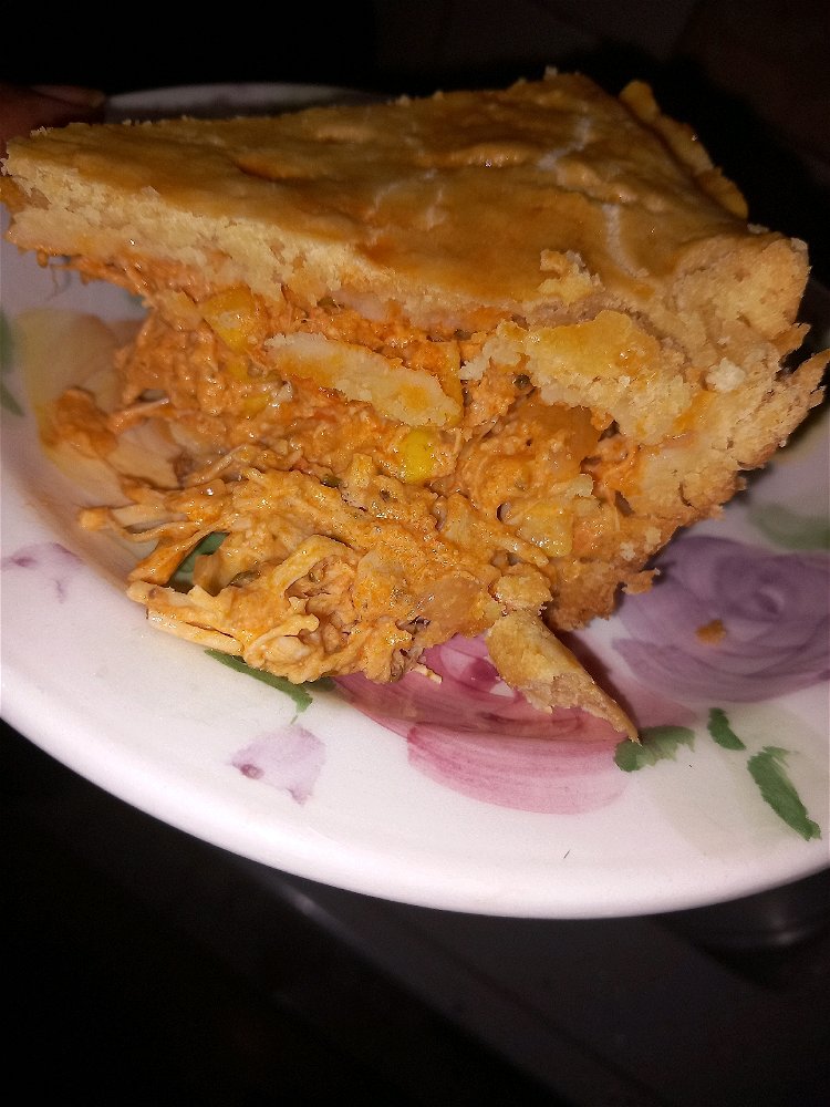Empadão cremoso de frango