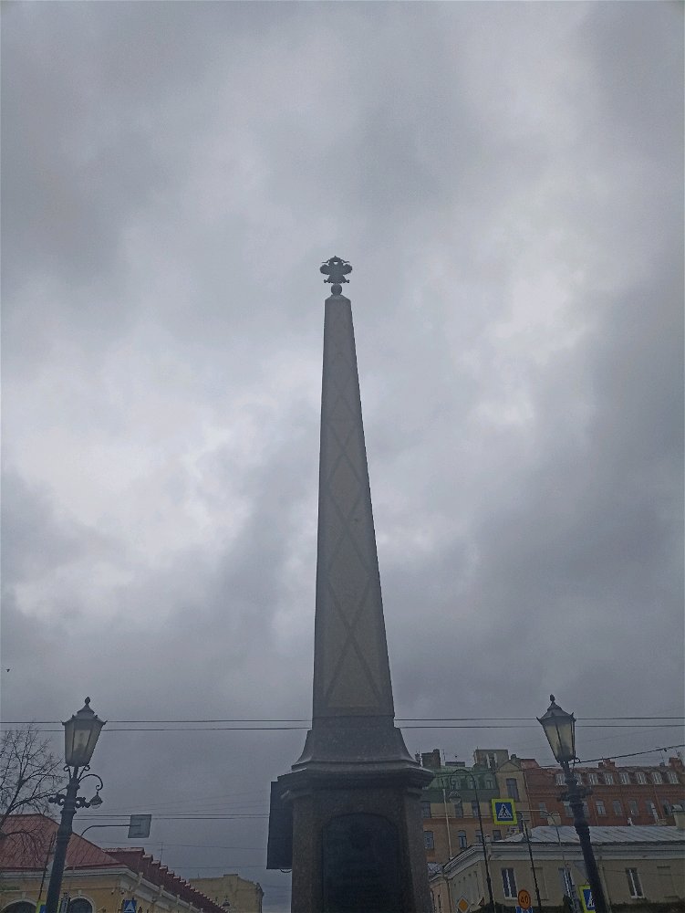 Все оттенки серого питерского неба