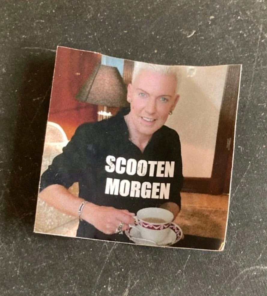 An alle da draußen :)