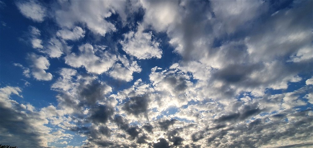 Lovely blue sky 🥺
