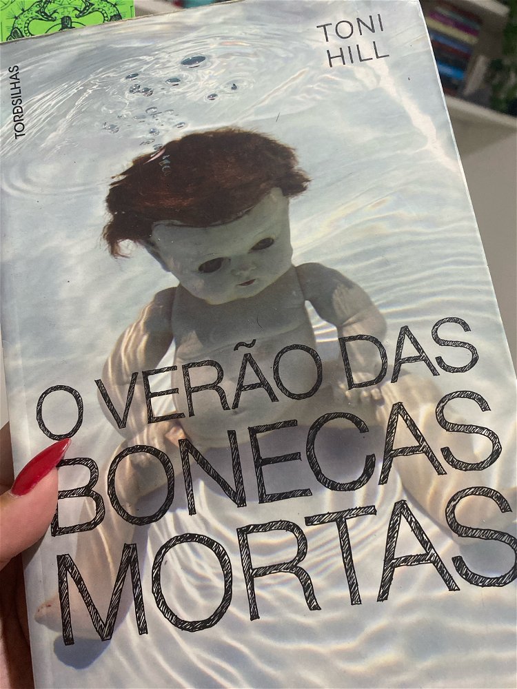 O Verão das Bonecas Mortas