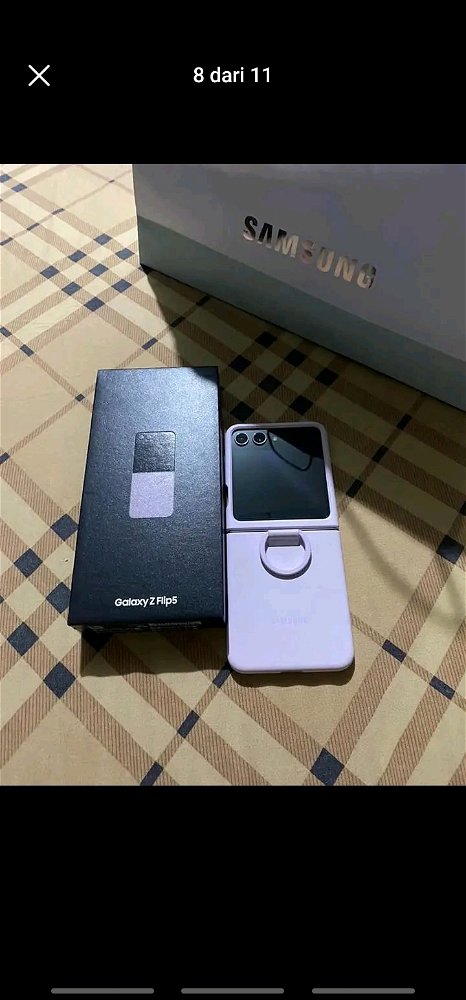 Thx udah nemenin selama ini, bosen hp lipat