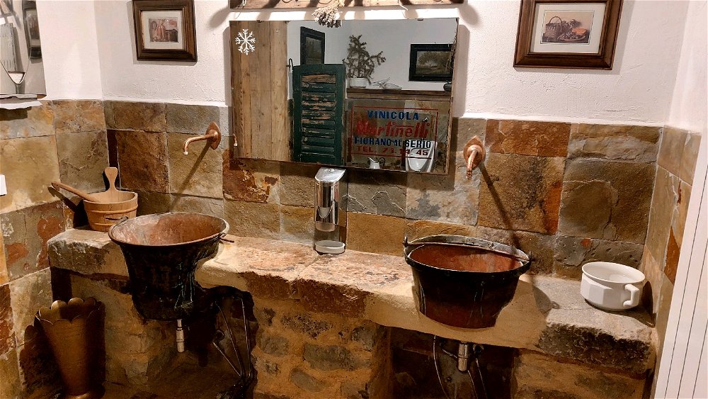 Entri in bagno e rimani così affascinato che ti dimentichi se dovevi fare quella grossa o quella piccola 😂
Passo della Presolana