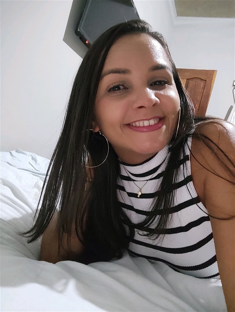 Ano novo só resta dormir , nariz 👃 entupido  mais continuo sorrindo 😀😪 😀😴😴