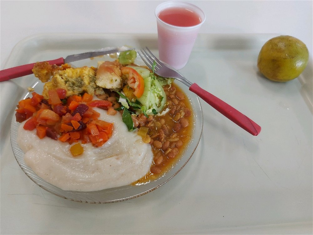 Almoço.