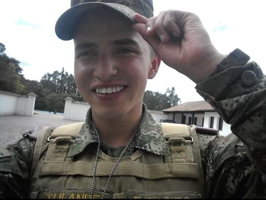 🔔Me encuentras en todas las redes como Brayan Tulande 🔔