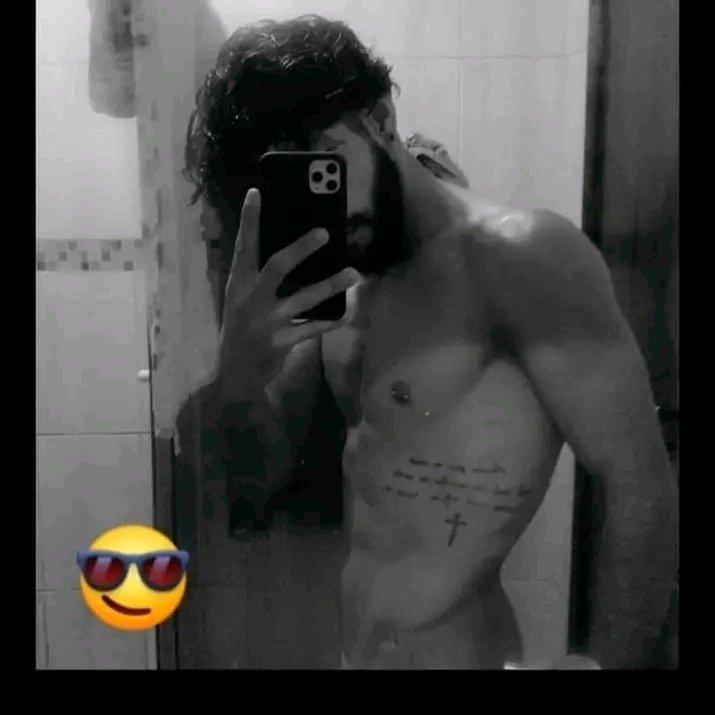 Tem alguém acordado?