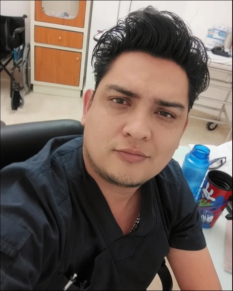 Cuéntenme un chisme o algo 🥱