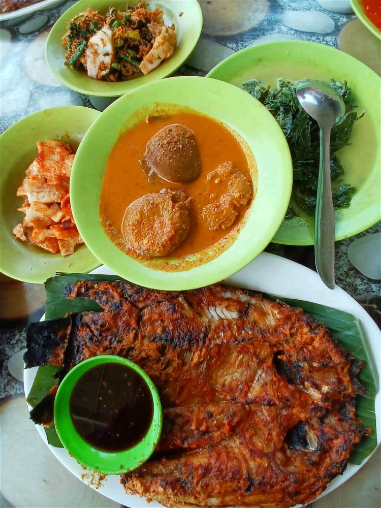 Makanan kampung yang tidak tergantikan