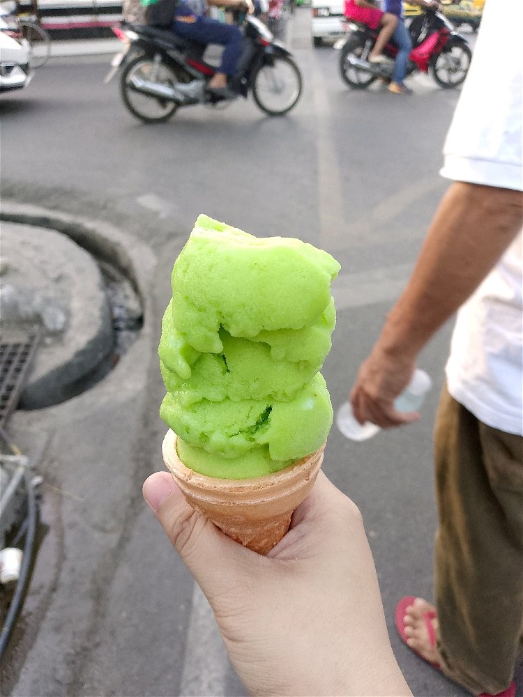 Would you eat Dirty Ice Cream? 🤔🐹