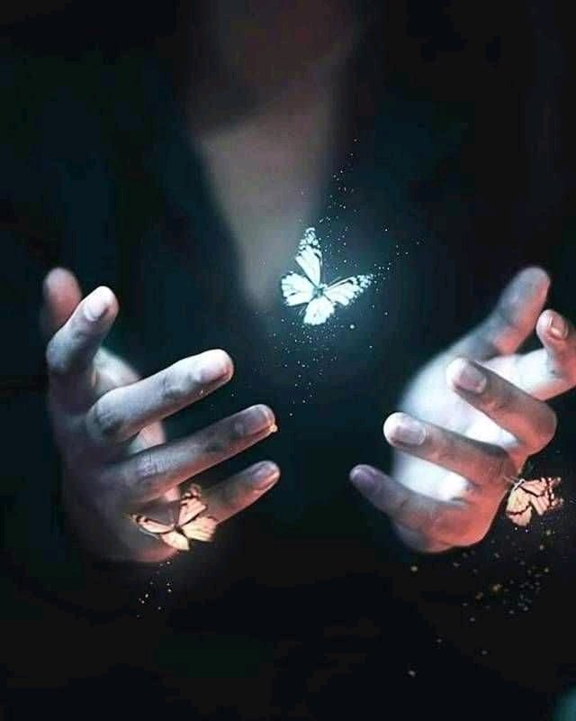O maior presente que você pode dar a alguém é o espaço para ela ser ela mesma, sem a ameaça de você partir.