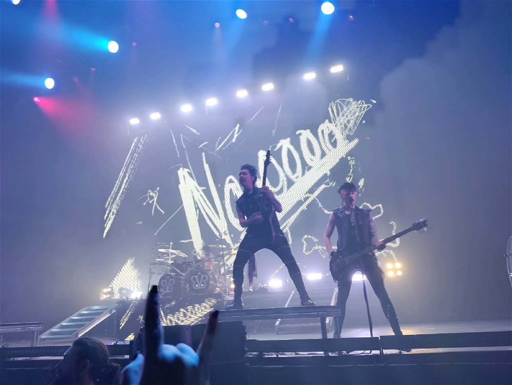 Concert shot of #blackveilbrides