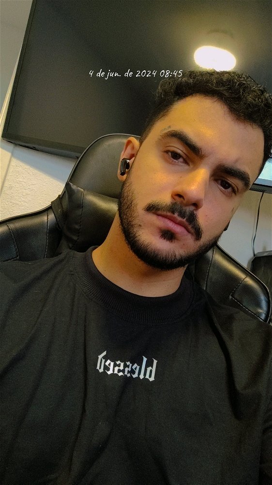 📸