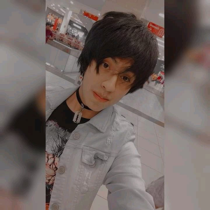 Alguna de señorita de Perú - lima para ir al cine :3