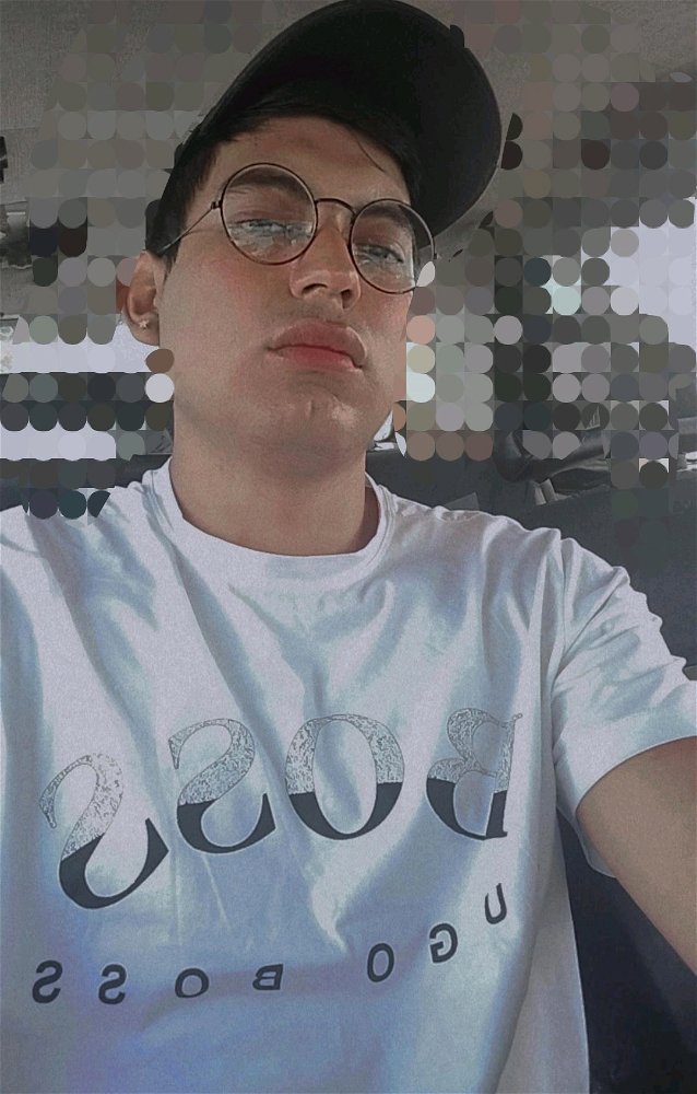 Que aburrido alguien para hablar.