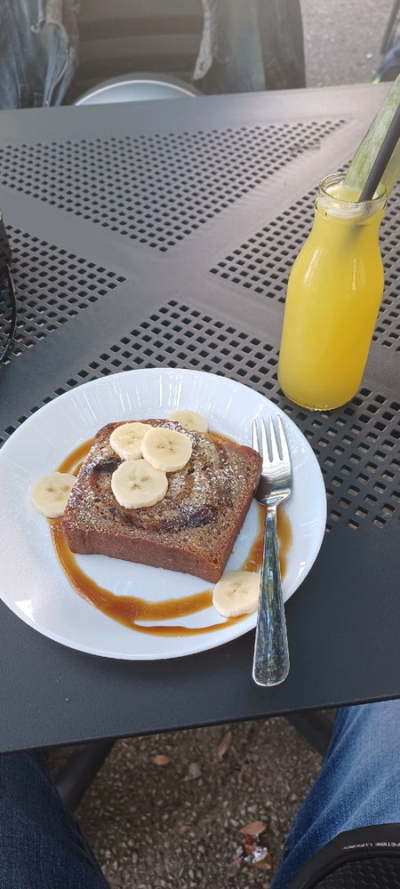 Second breakfast