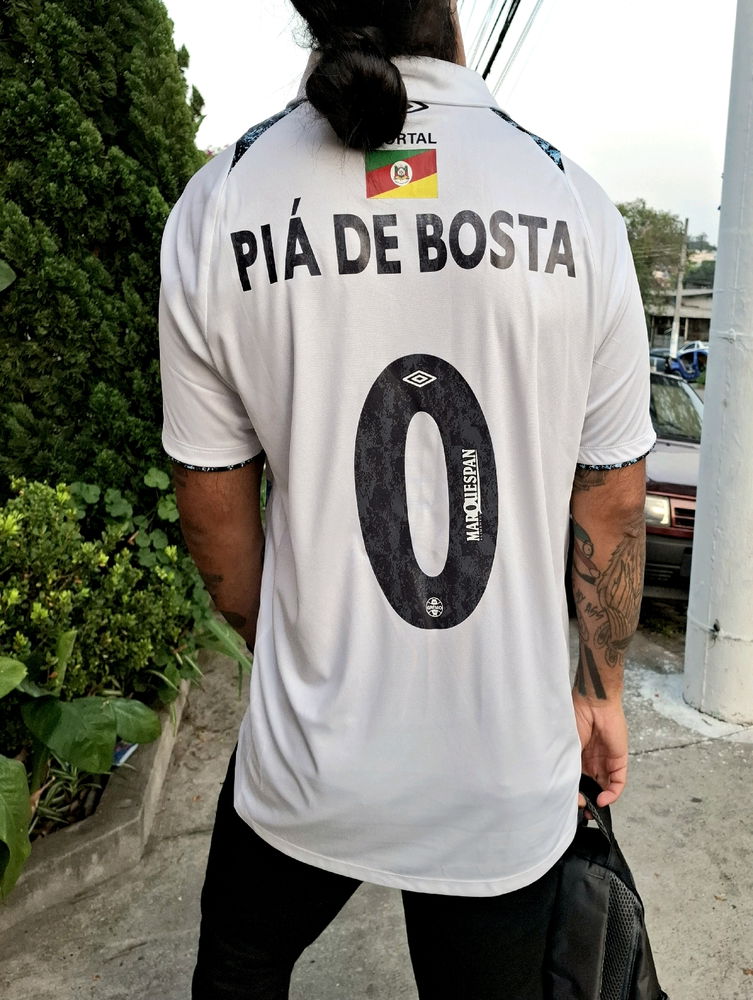 A camisa diz oque sou