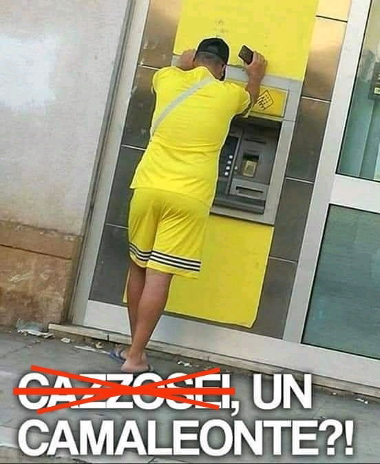E poi dicono che gli uomini non sanno vestirsi 🤣🤣🤣