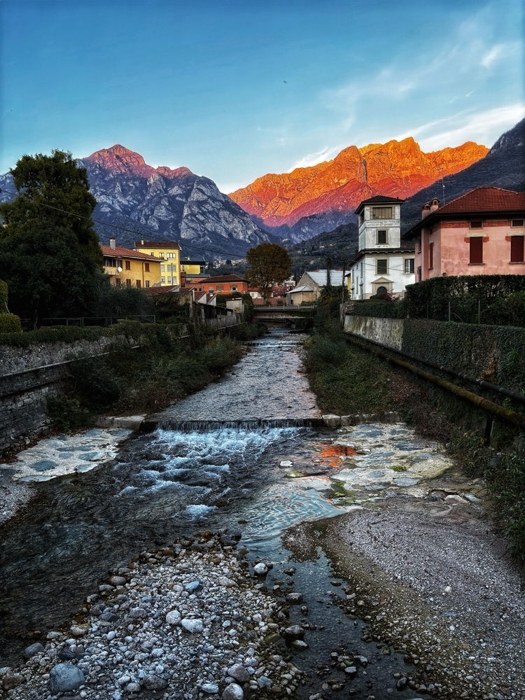 Mandello del Lario