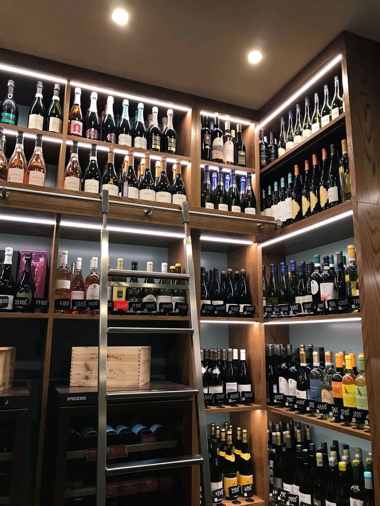 Выбор в субботу весьма непрост😊🥂