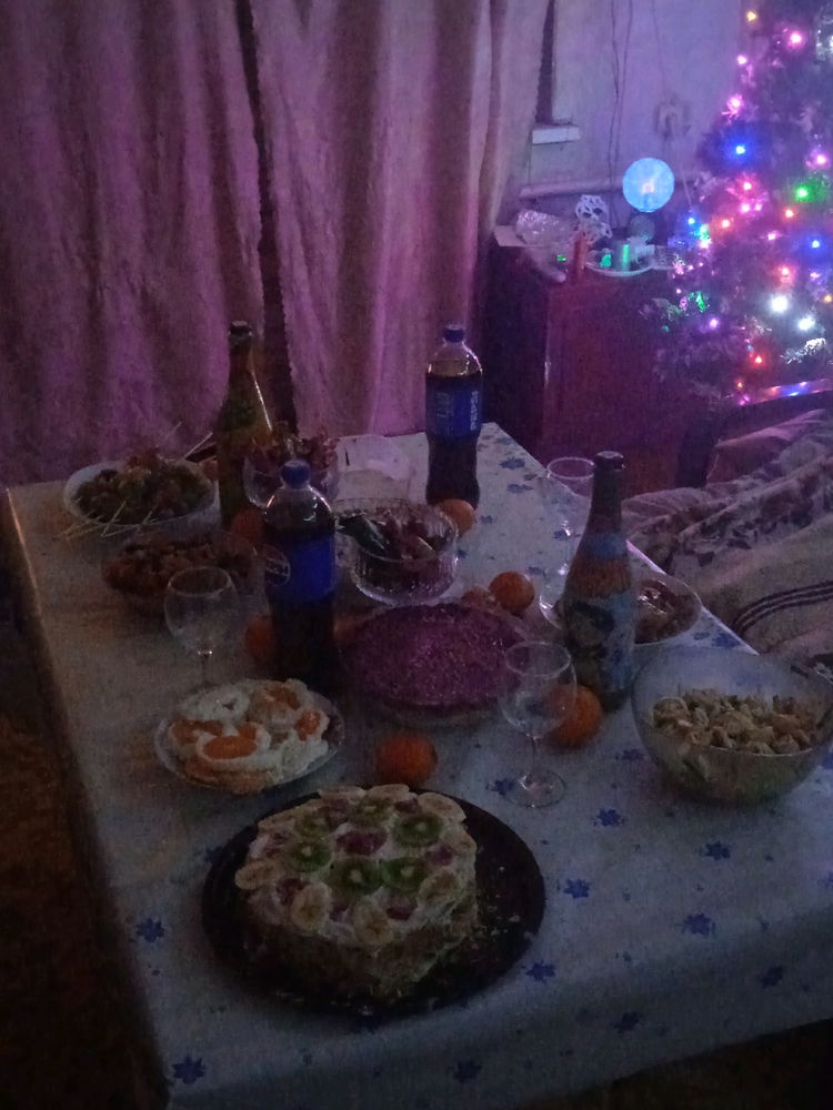 С Новым Годом, дамы и господа)))