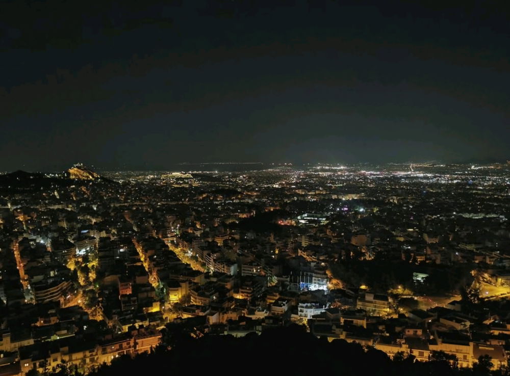 ΑΘΕΝΣ by night