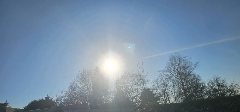 Ciel bleu , soleil que demander de plus
