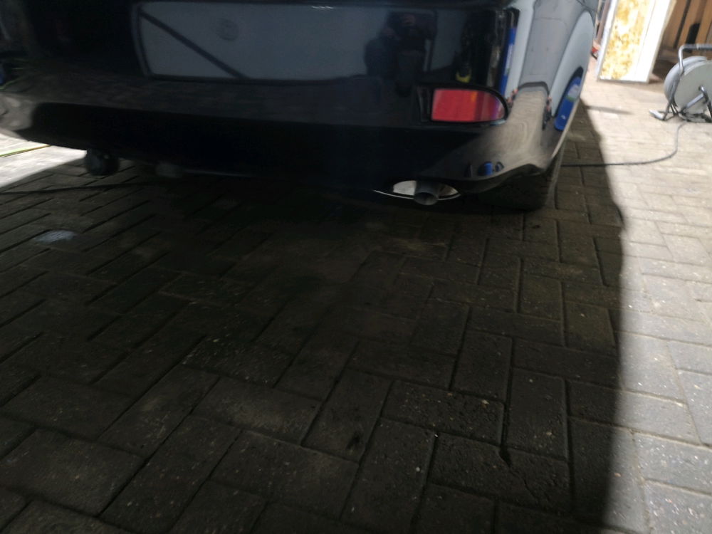 Katalysators, sämtliche Sensoren und der Endschalldämpfer sind neu!