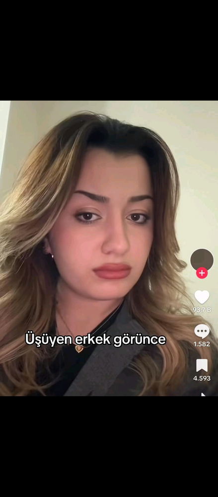 Neyiz biz kutup ayısı mı aq
Bu ülkenin şehir merkezlerinde acilen bedava IQ testi yapılmalı belli bir seviye altındakiler habur sınır kapısına bırakılmalı