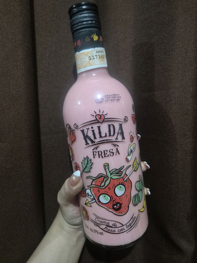 Strawberry cream tequila 🍓